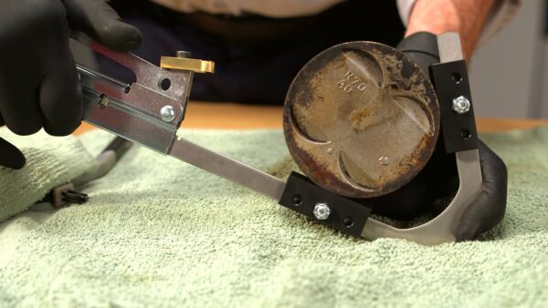 AI010009 Rascador Piston Canal Ring. Jonnesway - Imagen 2