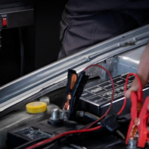 GENIUS1 Cargador de batería inteligente de 6 V/12 V y 1 amperio - Imagen 3